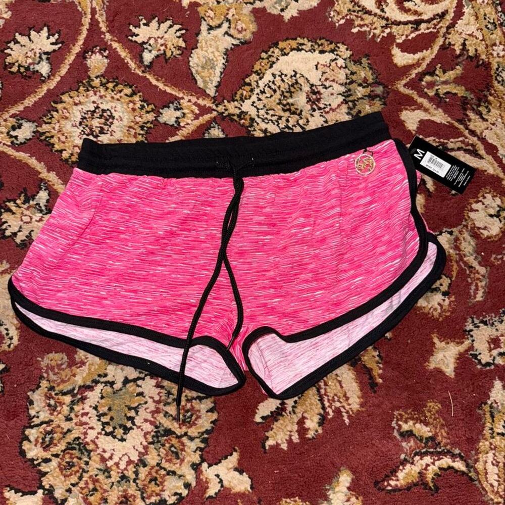 Bebe pink white marbled